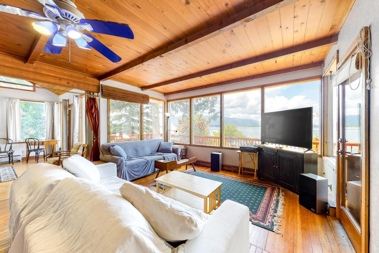 Calm Waters Lakeside Cabin Villa Sagle ภายนอก รูปภาพ